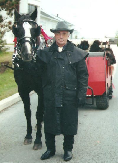 M. Gélineau devant sa carriole