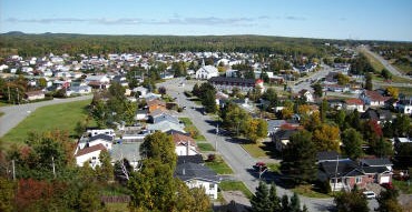 Au centre du quartier Évain