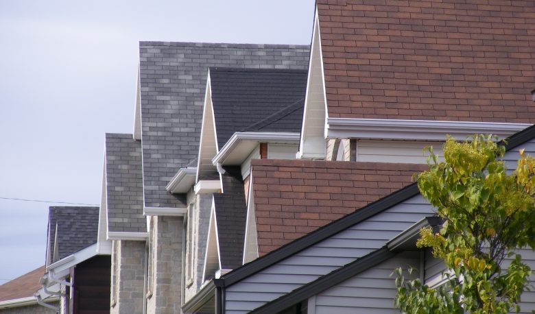 Corniches de maisons