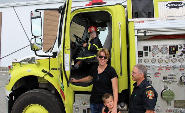 Visite des camions de pompiers