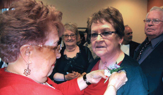 Mme Marie-Claire Dickey et Mme Yolande Héroux