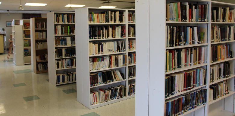 Bibliothèque d'Évain