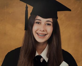 Julianne St-Arnault