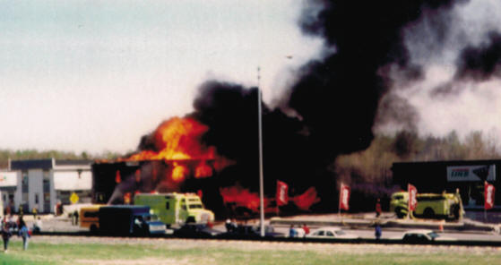 Incendie d'un hôtel au centre du village d'Évain en 1994